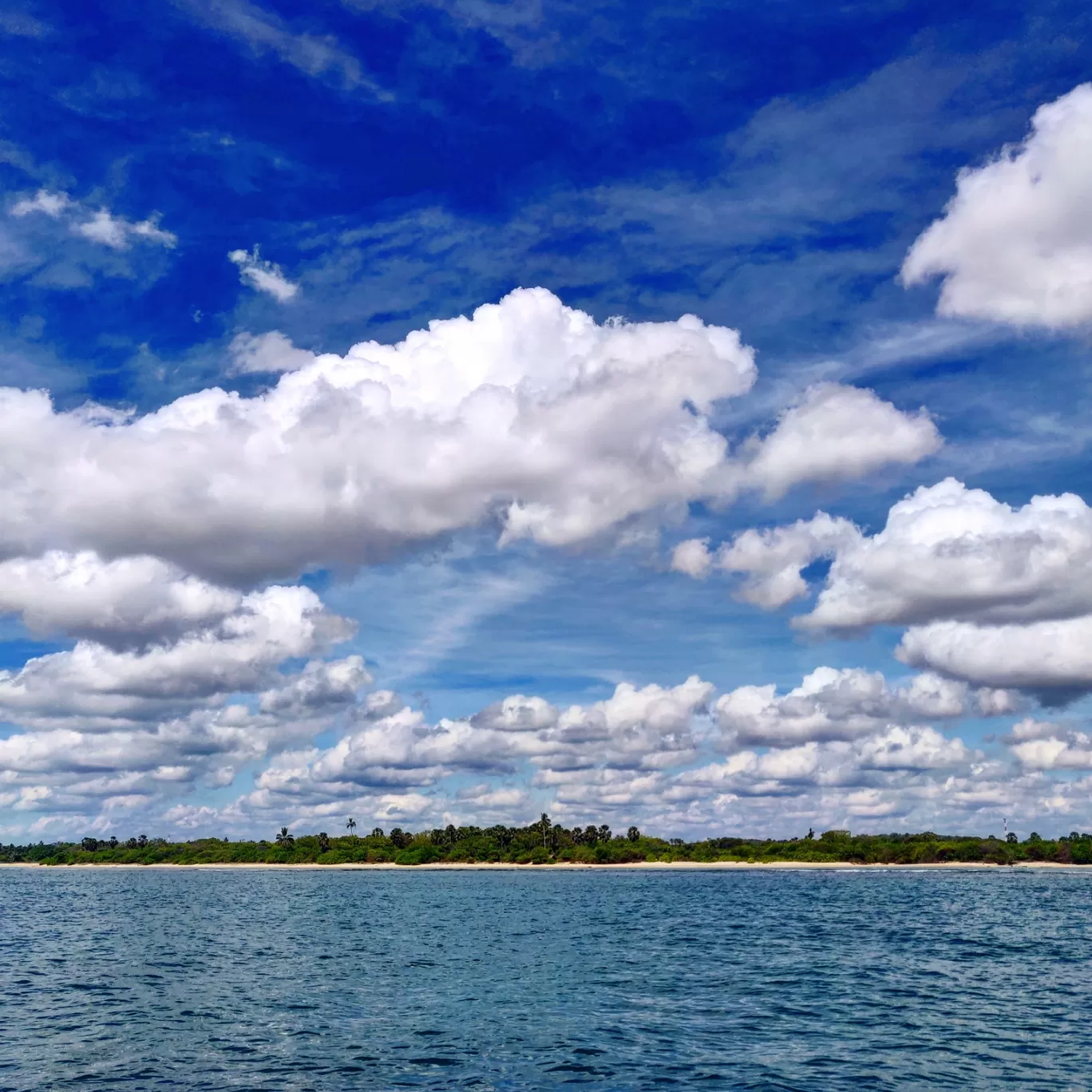 Photo of Nilaveli Beach By Gagan Anand