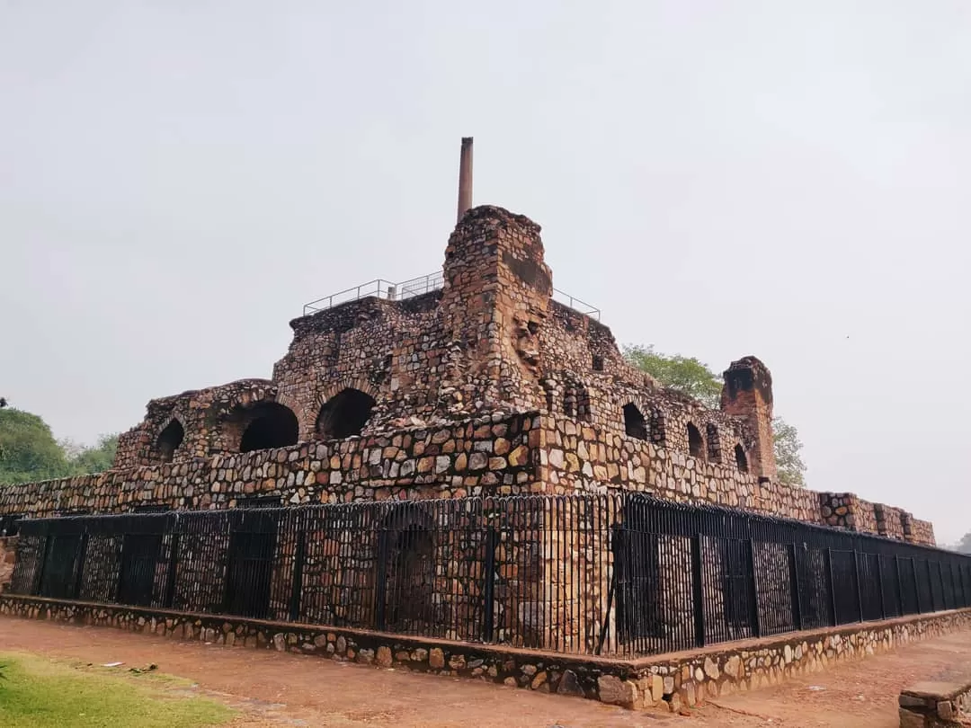 Photo of Feroz Shah Kotla Fort By Nivedita Anand
