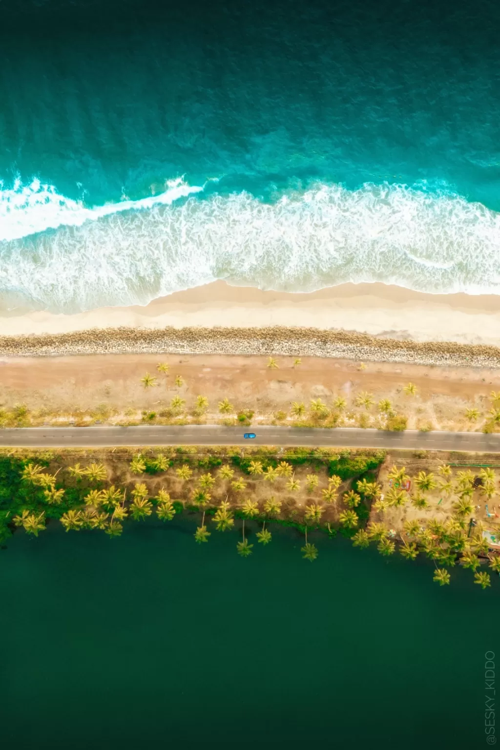 Photo of Varkala Beach By Sesky Kiddo