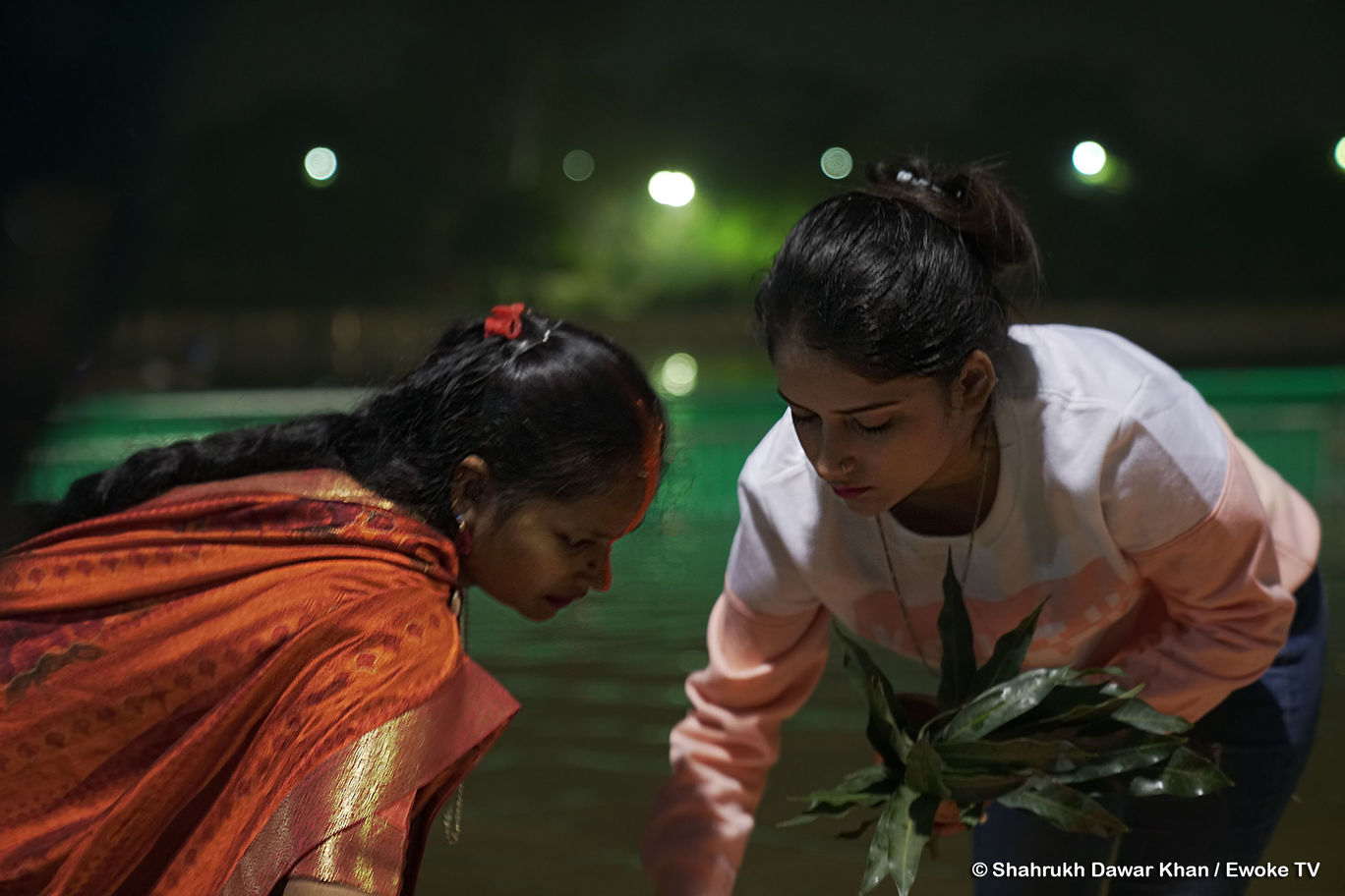 Photo of Chhath puja at Gomati River Front Lucknow images by Shahrukh Dawar Khan By Shahrukh Dawar Khan