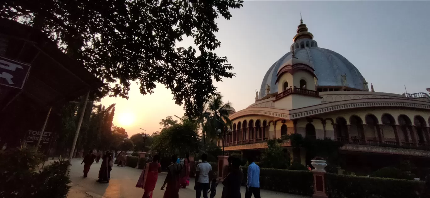 Photo of Mayapur Iskcon Temple By Naseeb Ali