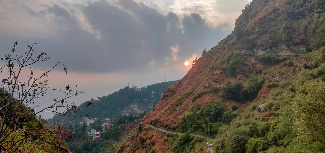 Photo of Bhagsunag Waterfall By Ammy Clickz