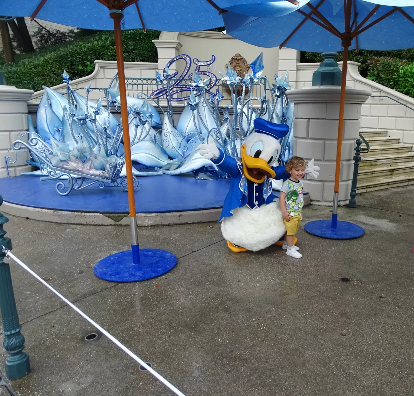 Photo of Disneyland Paris By Shriti Singh