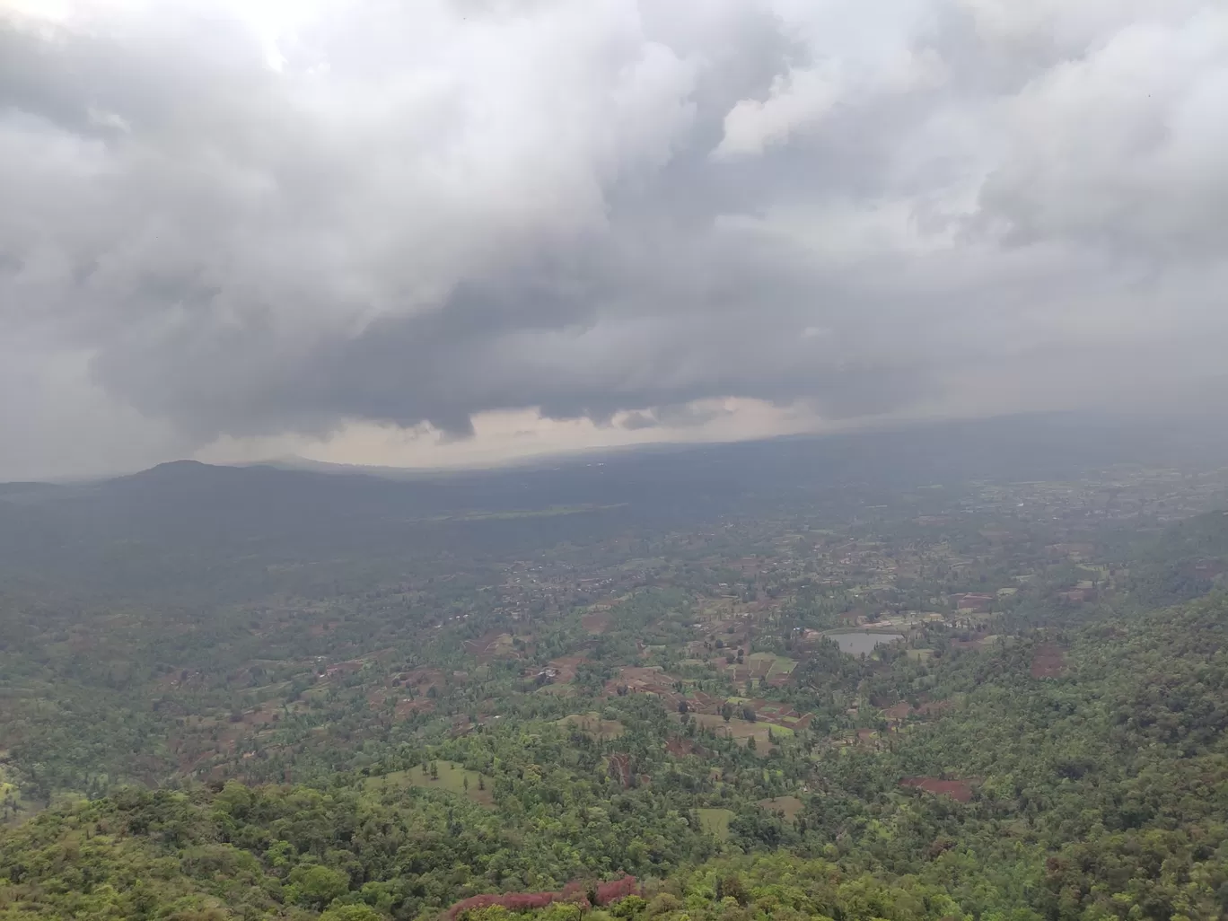 Photo of Saputara Hill Station By Divya Patel