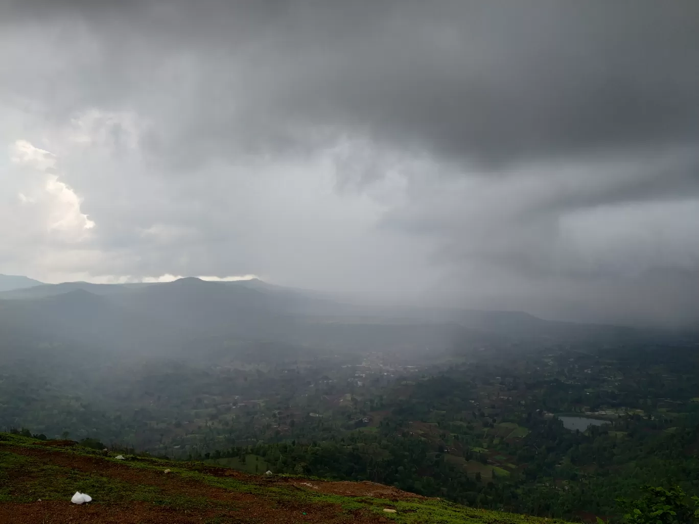 Photo of Saputara Hill Station By Divya Patel