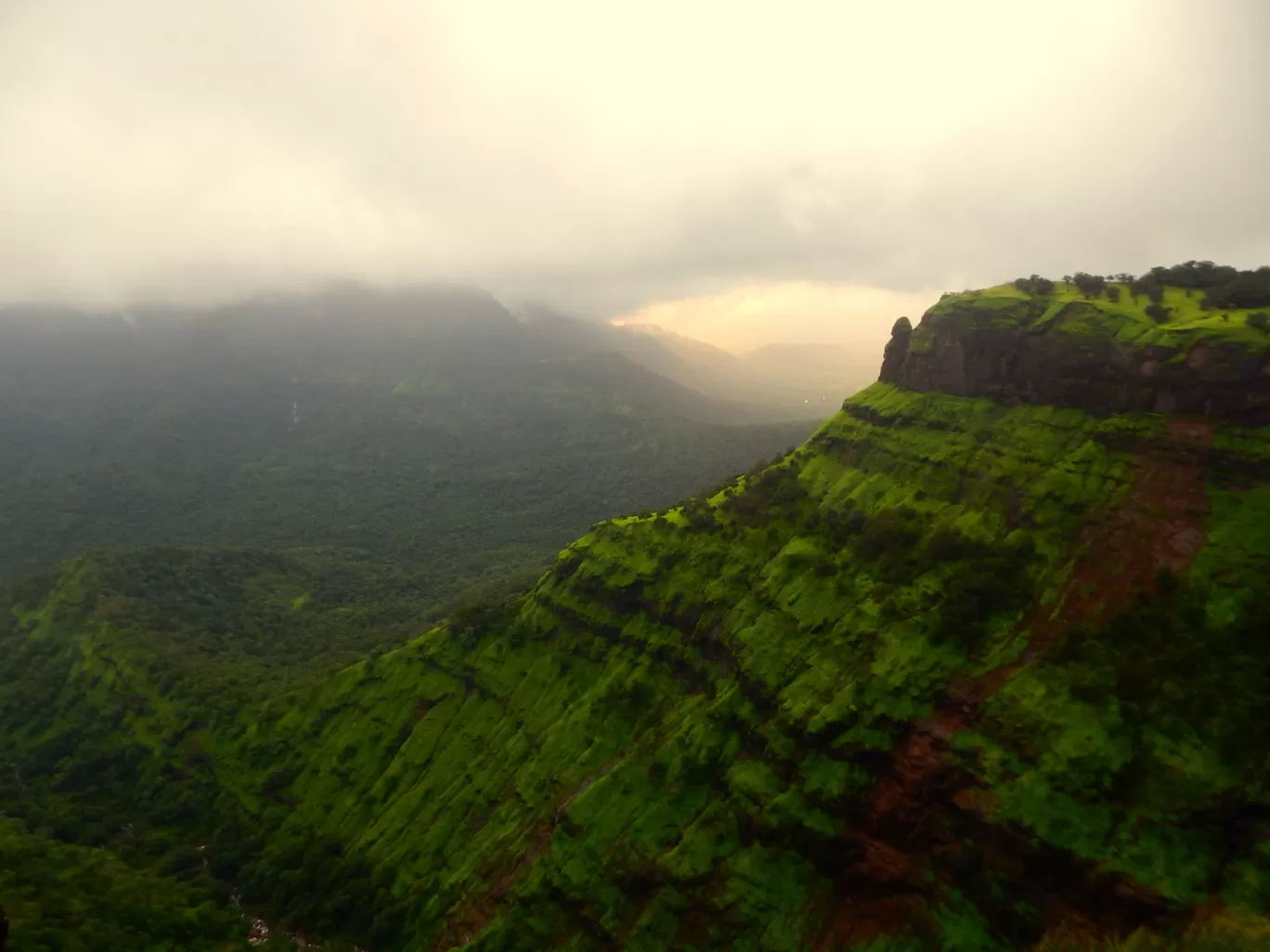 Photo of Matheran By Mitesh Siddhpura