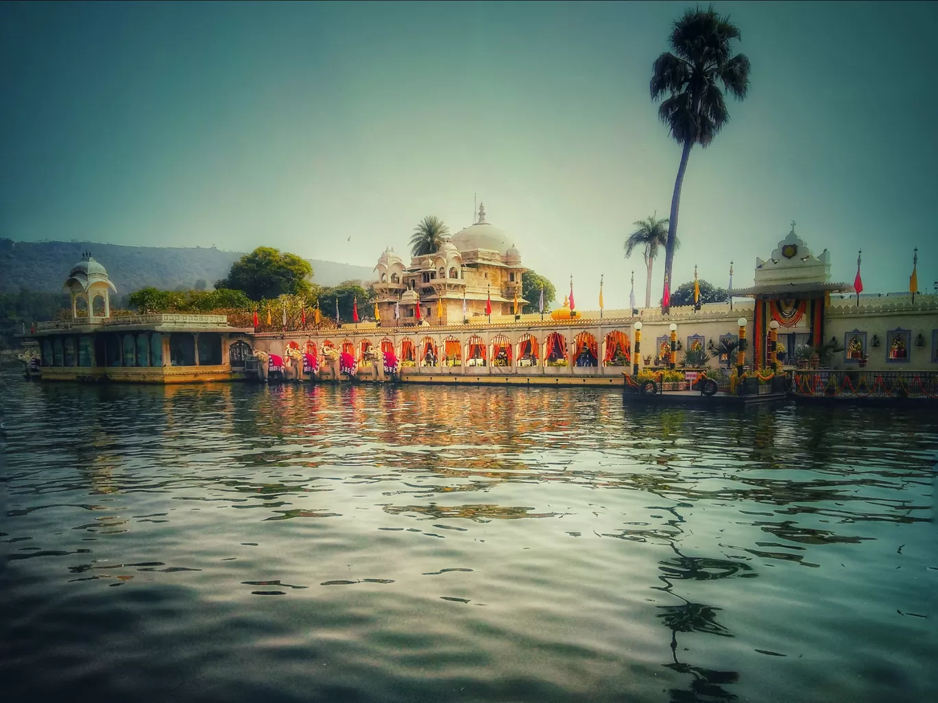 Photo of Udaipur By Seema Tharangzag