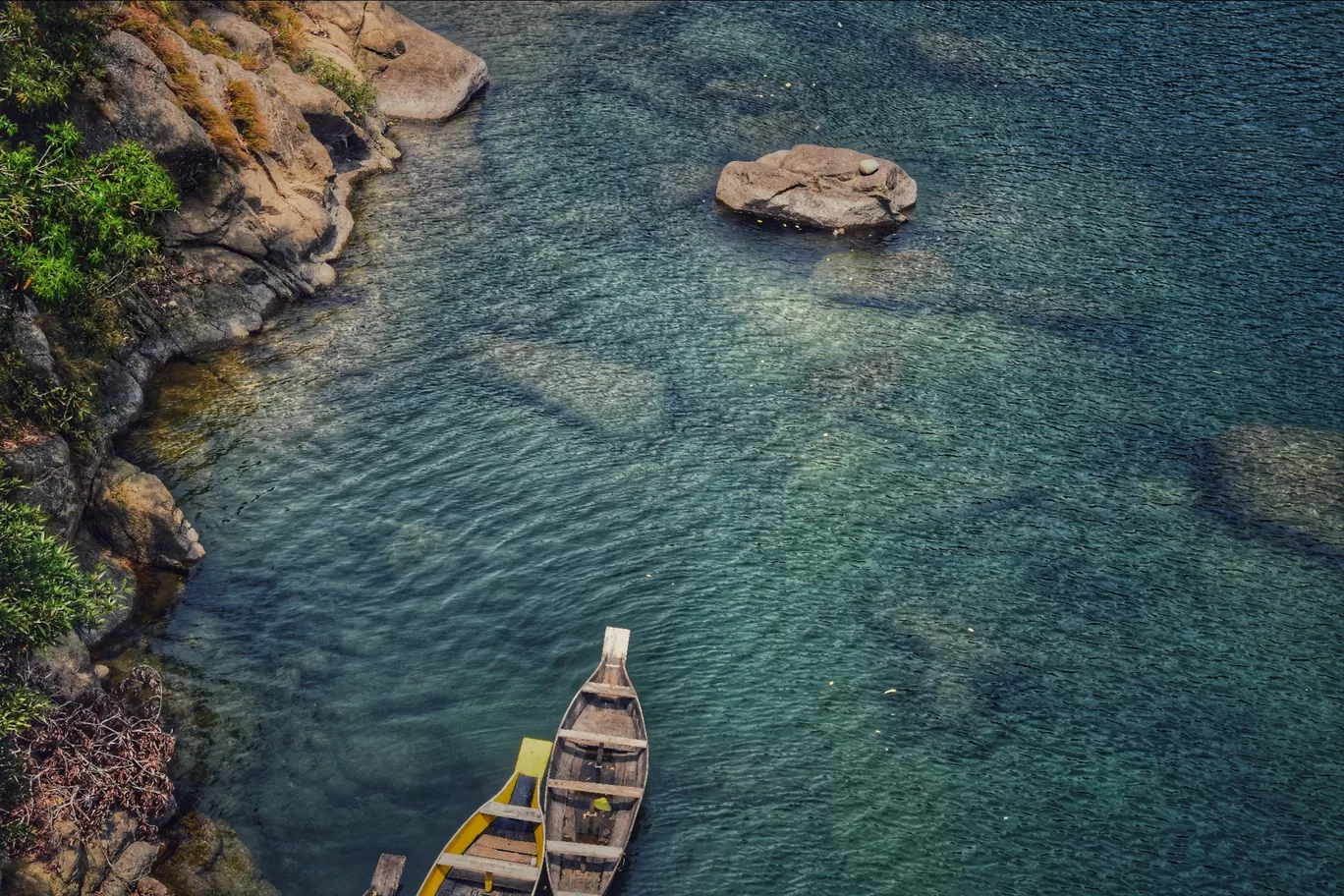 Photo of Dawki River By Rishabh Karnik