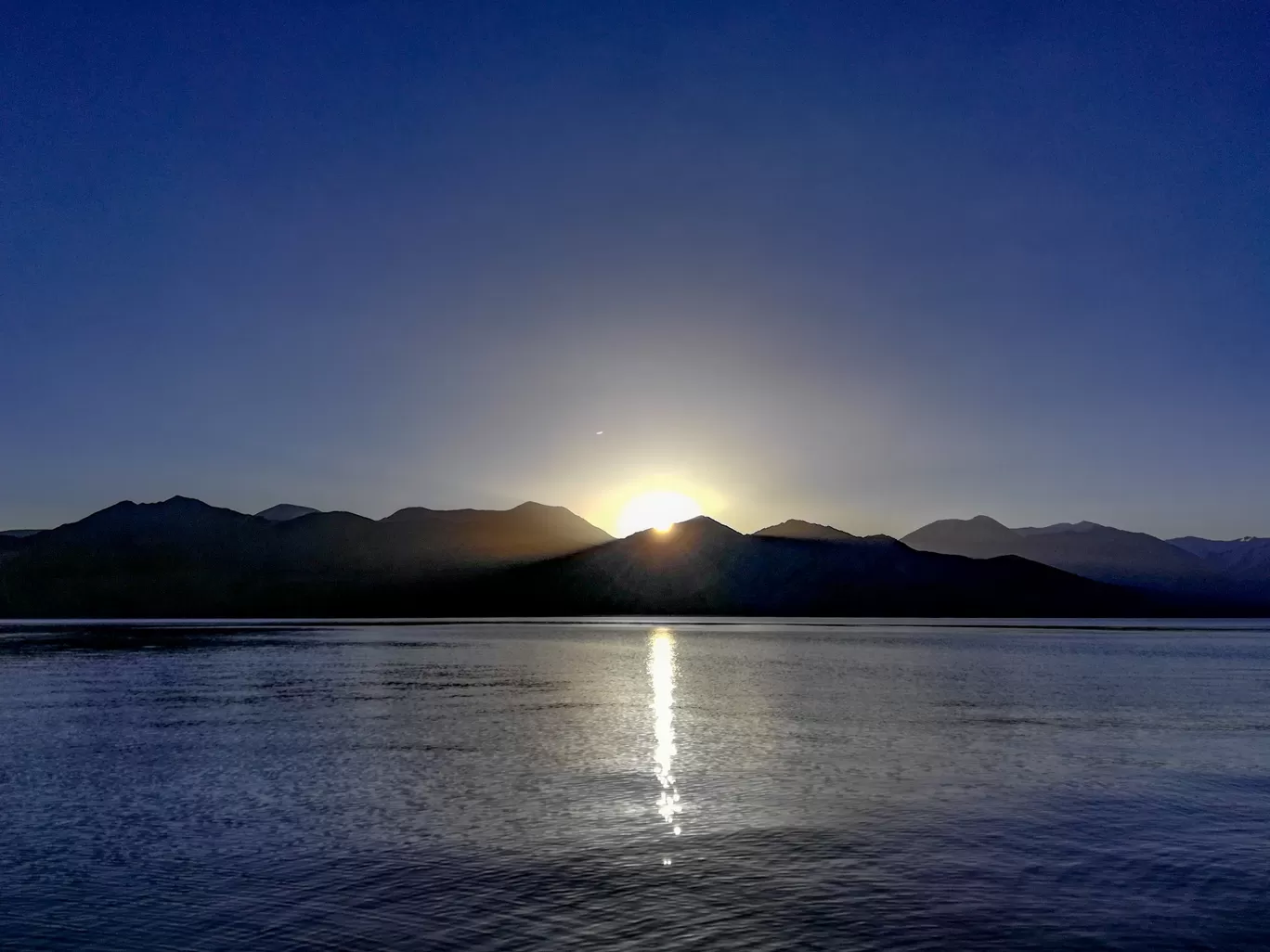 Photo of Pangong Lake By Vasu Devan M