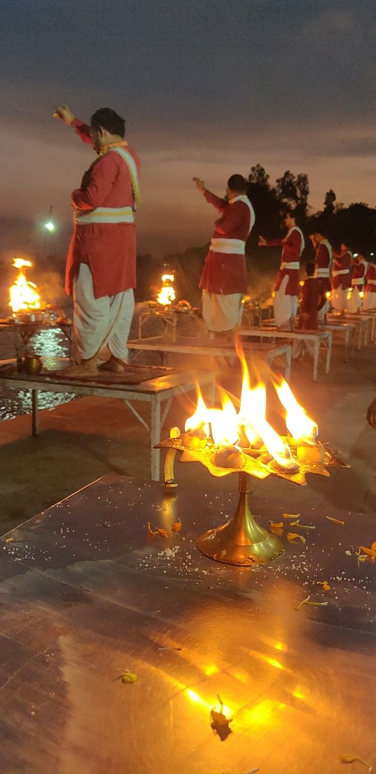 Photo of Triveni Ghat By Prajakta Tambe