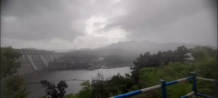 Photo of Sardar Sarovar Dam By Dr. Yadwinder Singh 