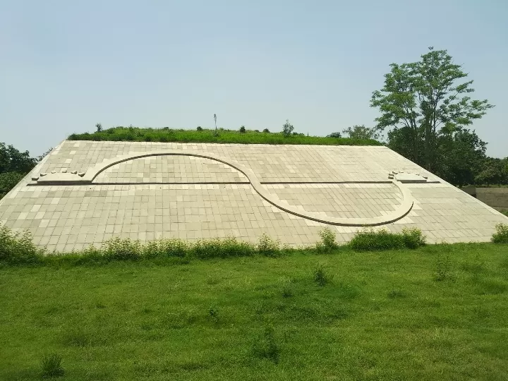 Photo of Capitol Complex By Dr. Yadwinder Singh 