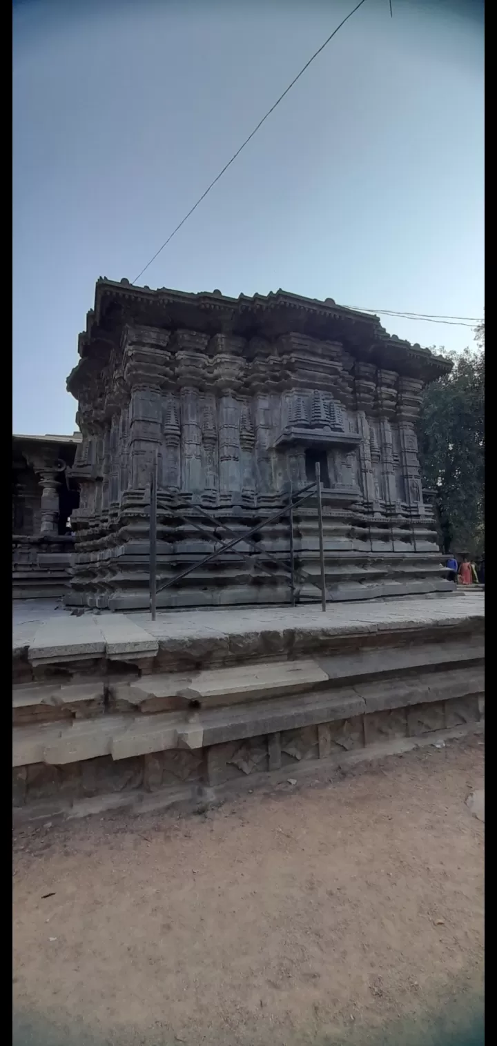 Photo of Thousand Pillar Temple By Dr. Yadwinder Singh 