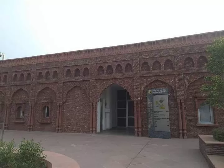 Photo of War Memorial and Museum By Dr. Yadwinder Singh 