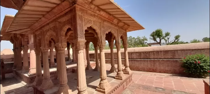 Photo of Amar Singh Cenotaphs By Dr. Yadwinder Singh 