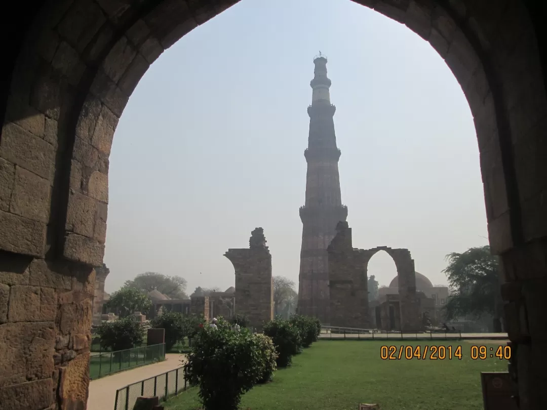 Photo of Qutub Minar By Dr. Yadwinder Singh 