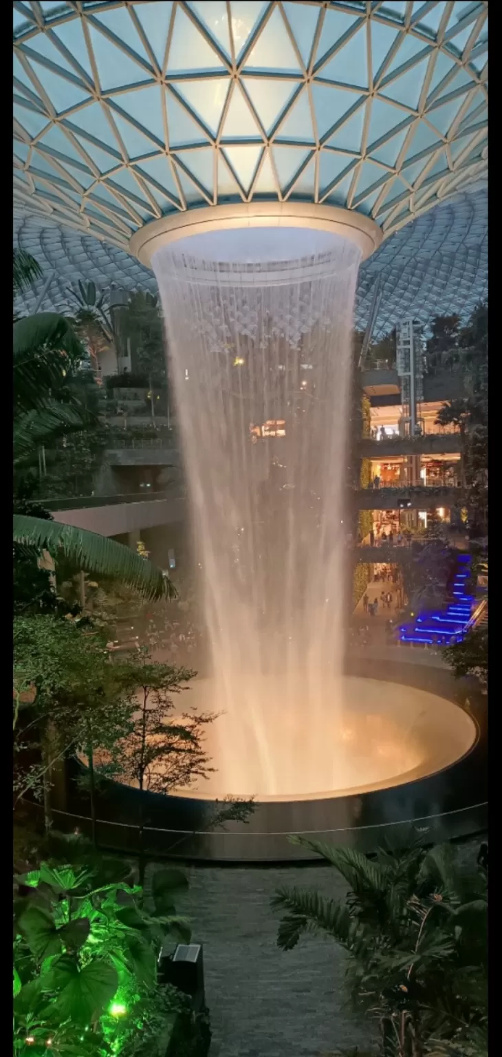 Photo of Jewel Changi Airport By Dr. Yadwinder Singh 