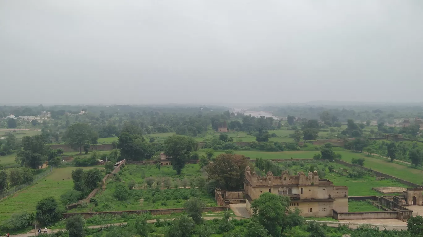 Photo of Orchha Fort By sandy words