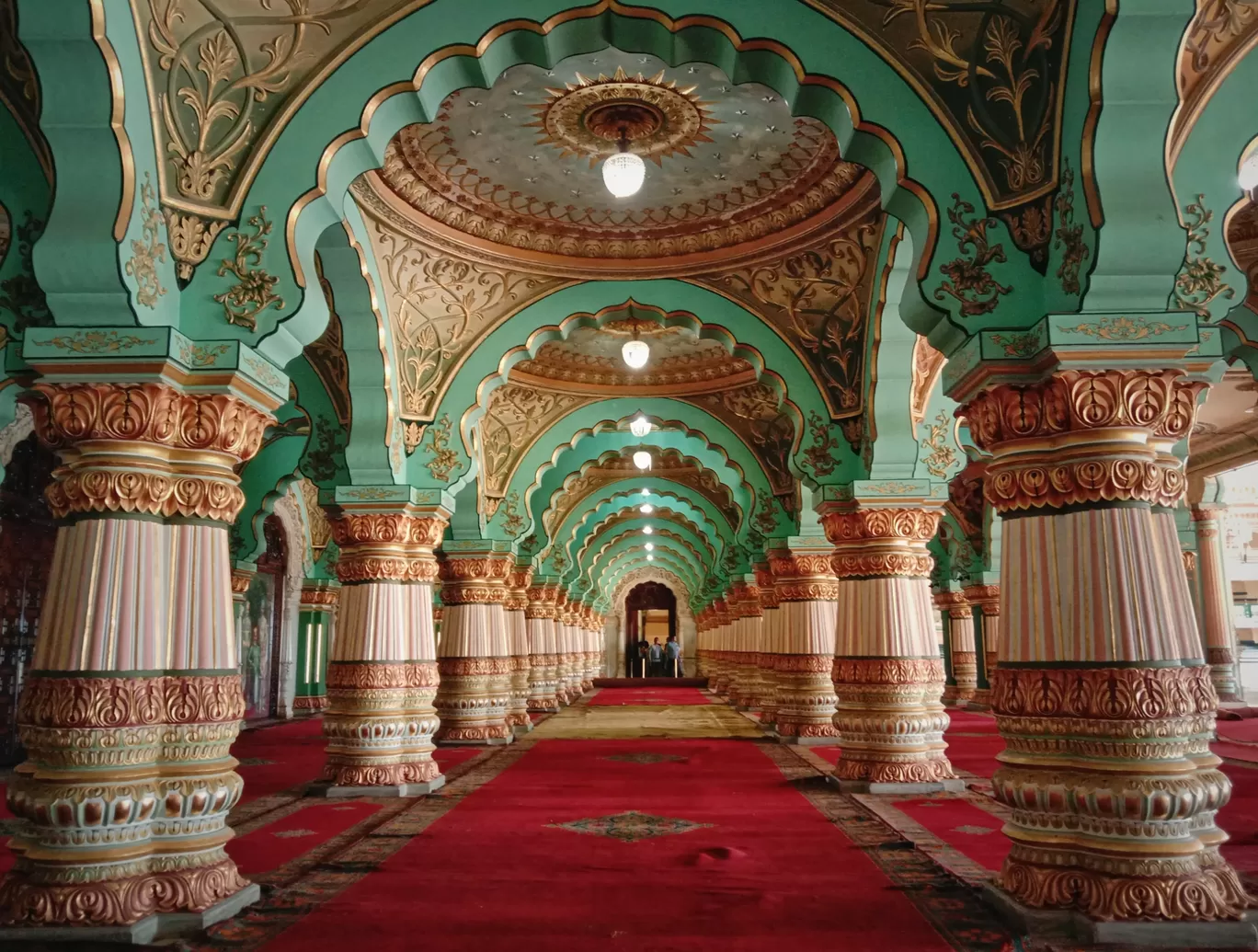 Photo of Mysore Palace By Micro Panda 