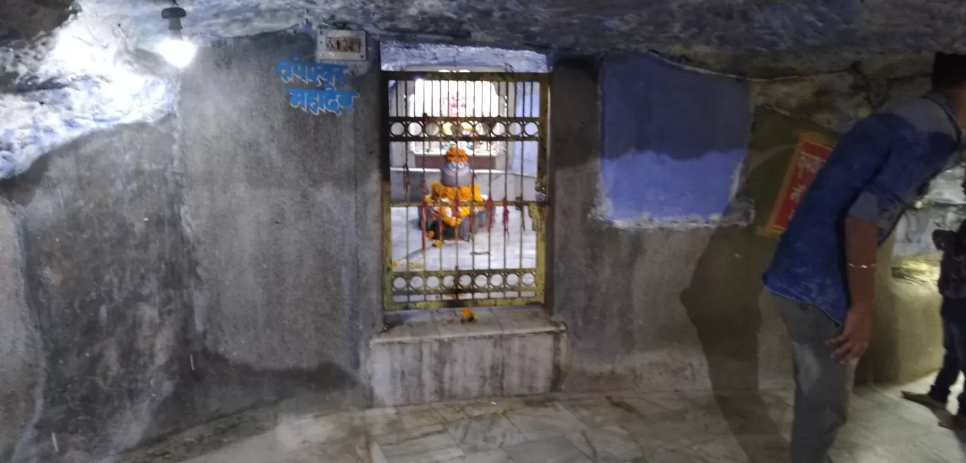 Photo of Tapkeshwar Mandir By Abhishek Kumar Singh