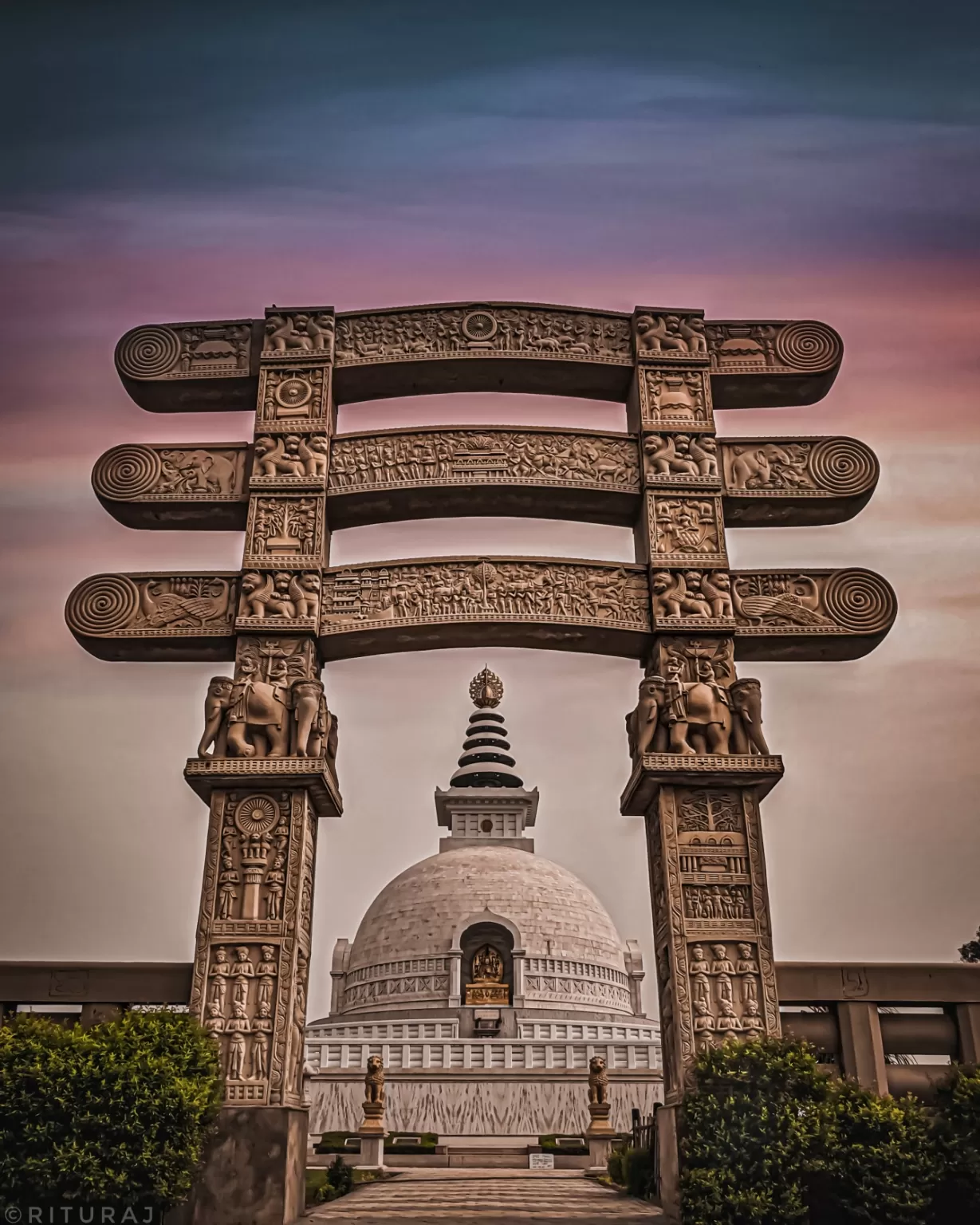 Photo of Vishwa Shanti Stupa By Rituraj Anand