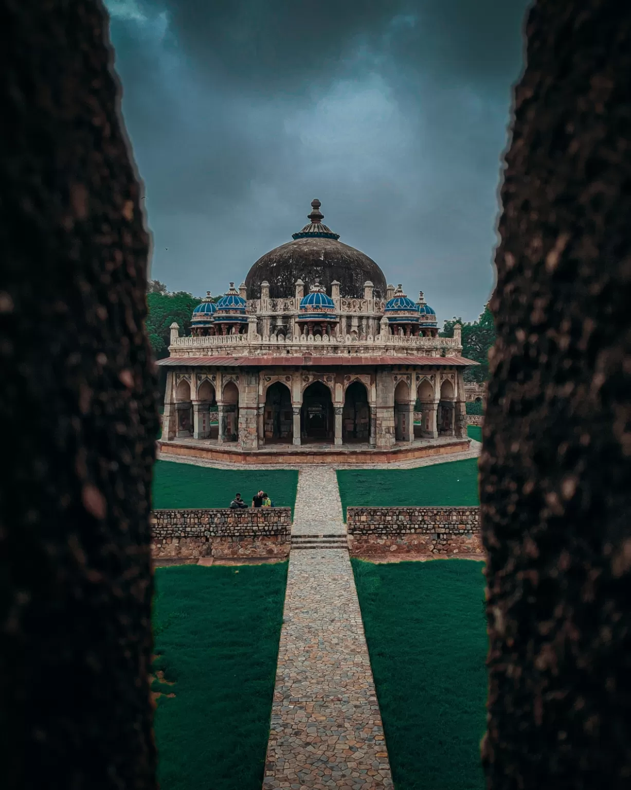 Photo of Isa Khan's Tomb By Rituraj Anand