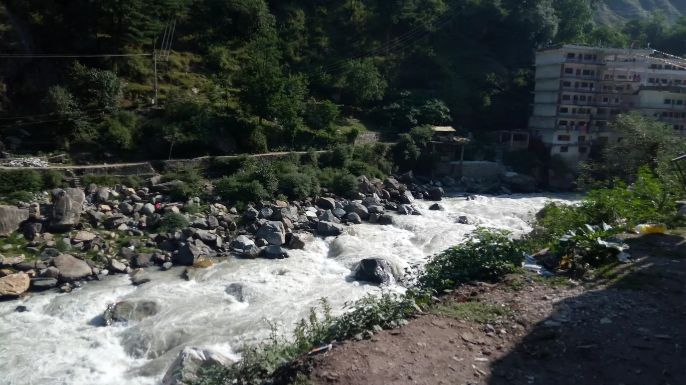 Photo of Himalayas By Kislay Singh