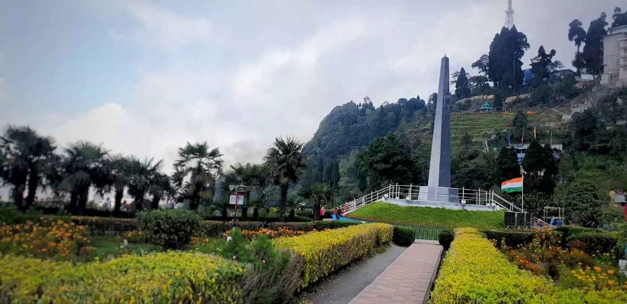 Photo of Darjeeling By Kislay Singh