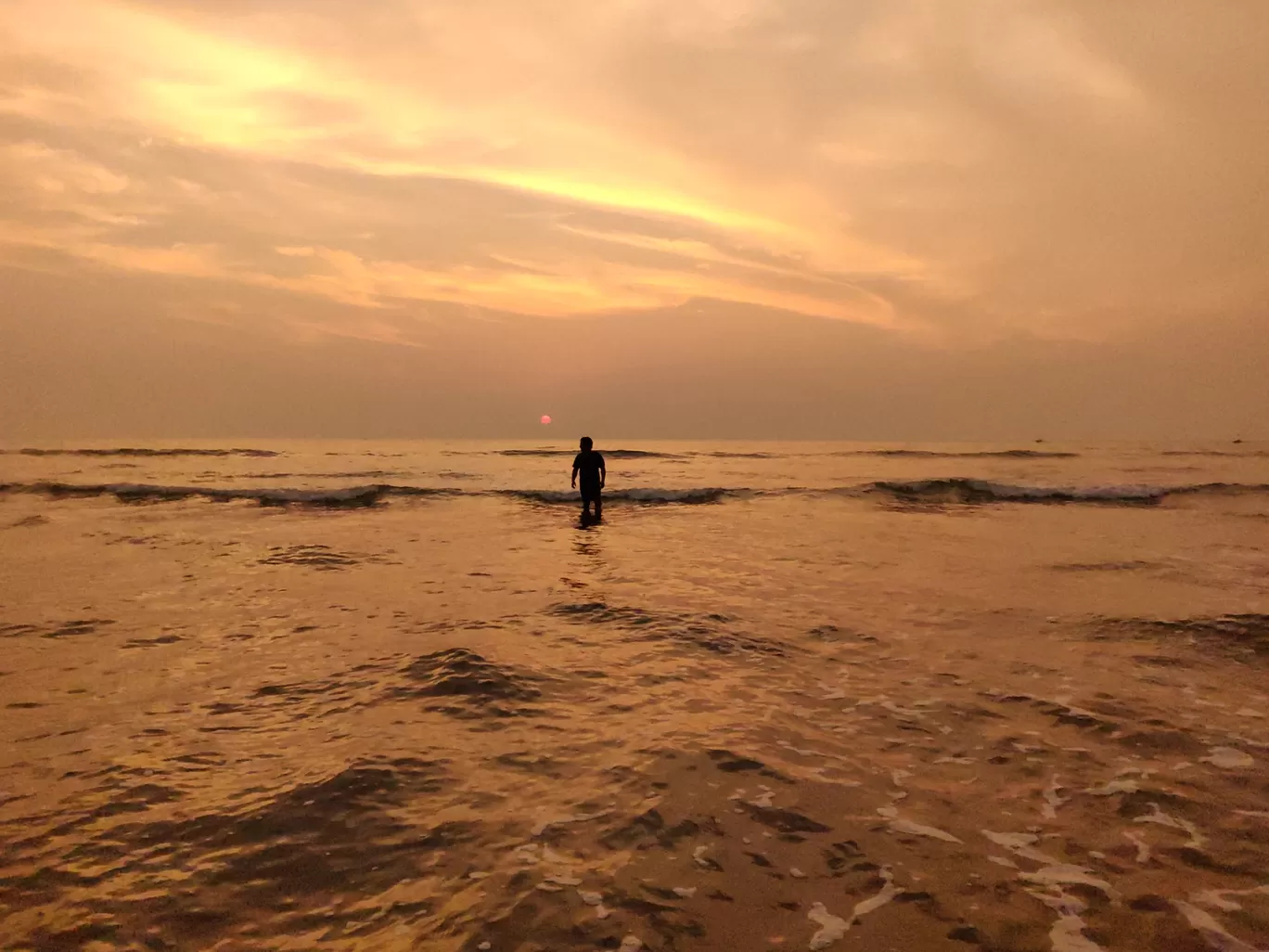 Photo of Karde Beach By aakashnil banerjee