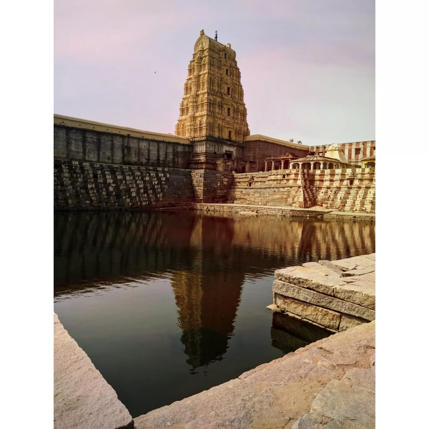 Photo of Virupaksha Temple East Gopura By Sinchita Sinha