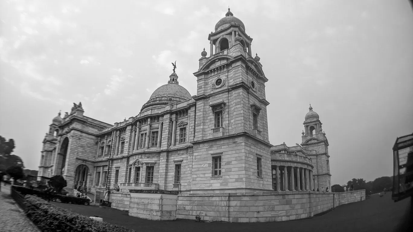 Photo of Victoria Memorial By Sinchita Sinha