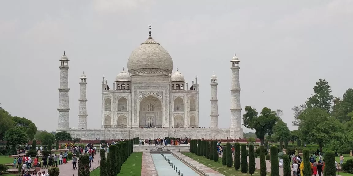 Photo of Taj Mahal By The Official