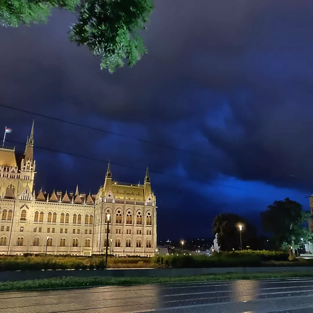 Photo of Budapest By Tanu Shrivastava