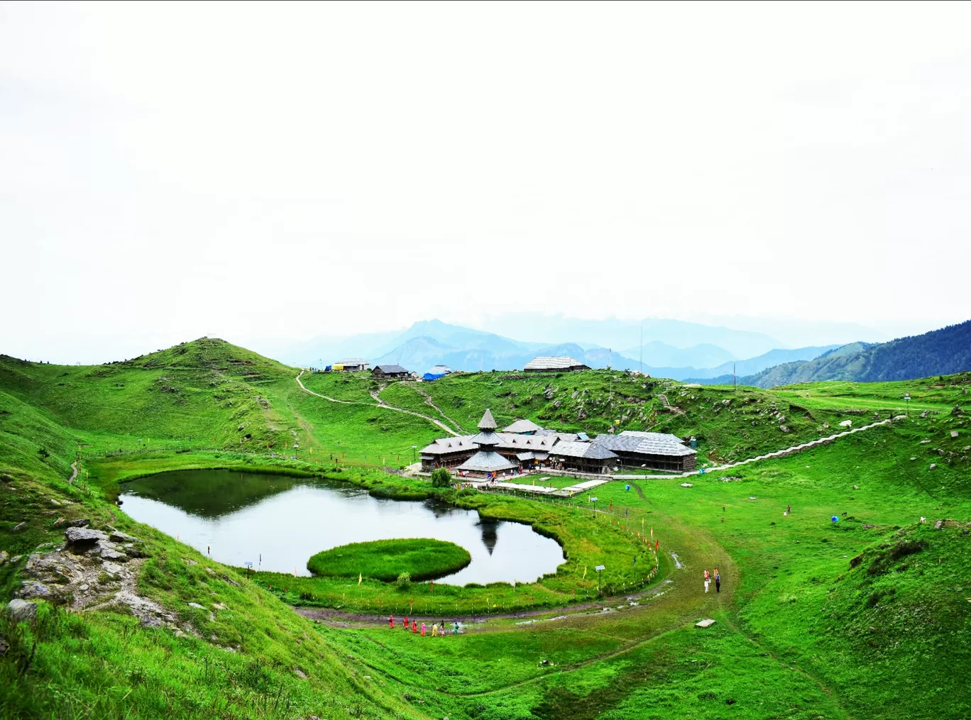 Photo of Prashar Lake By kanaya dutta