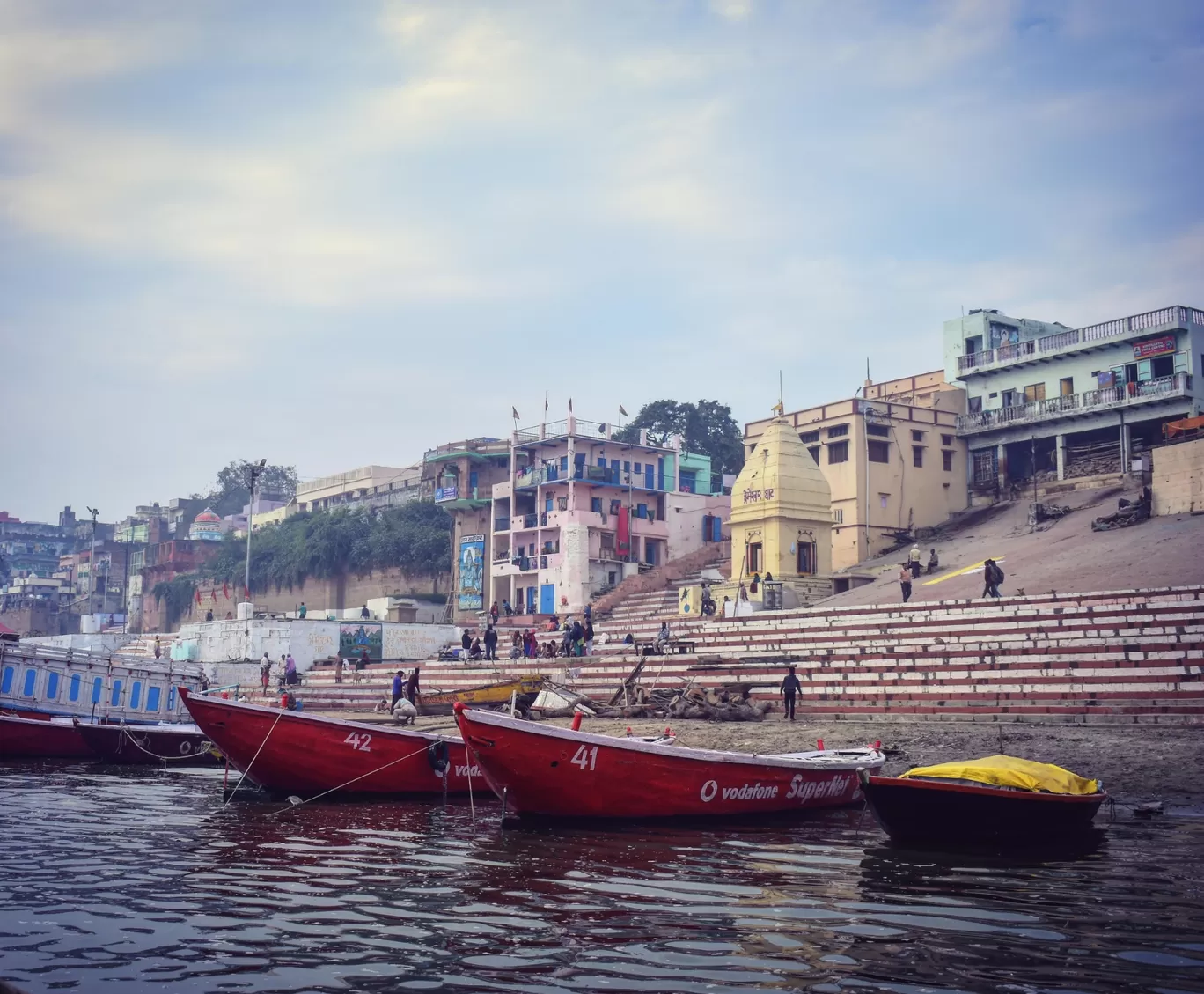 Photo of Varanasi By kanaya dutta