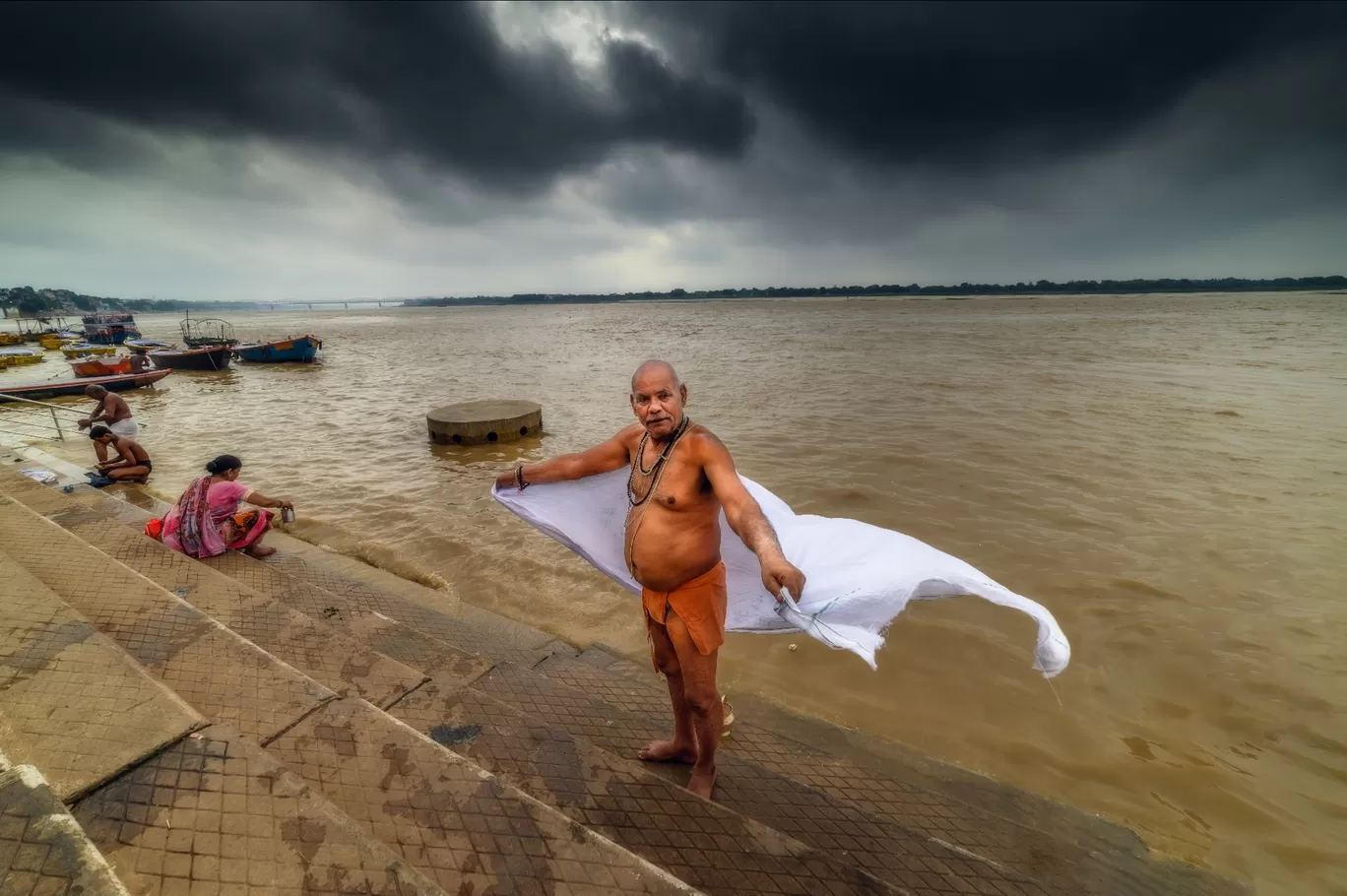 Photo of Varanasi By Avik Saha