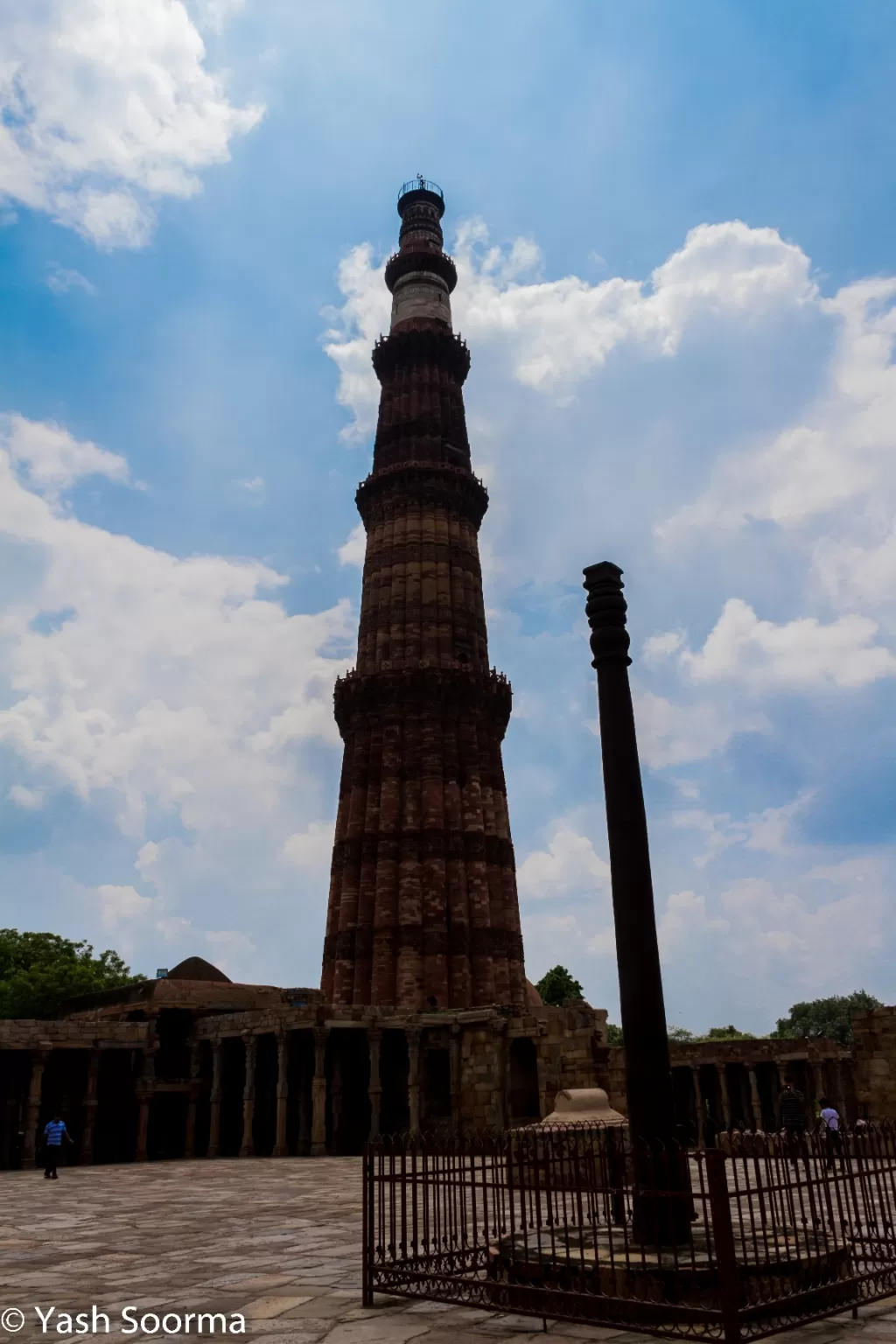 Photo of Qutub Minar Complex By Yash Soorma