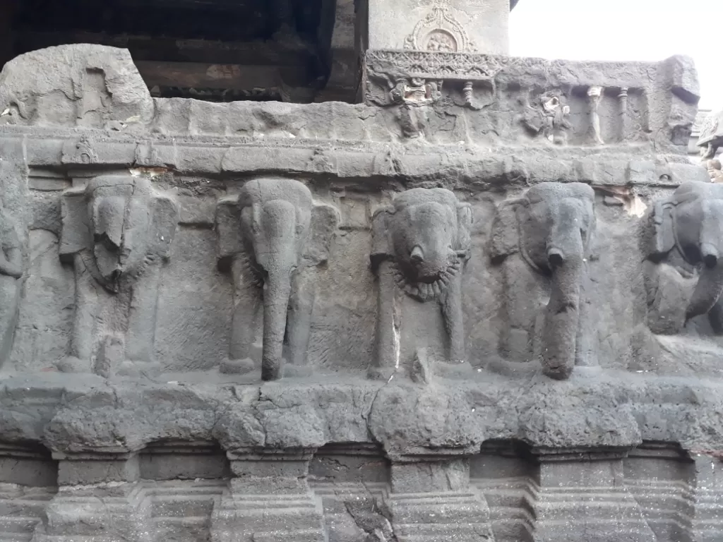 Photo of Ellora Cave 16 (The Kailāśa temple) By DRx SUSHANT OJHA