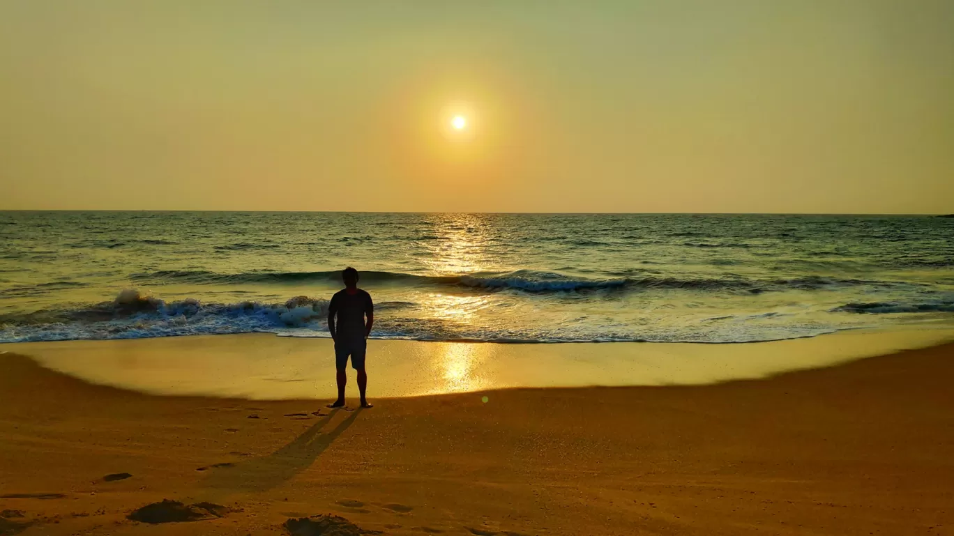 Photo of Bentota Beach By Amita Kota