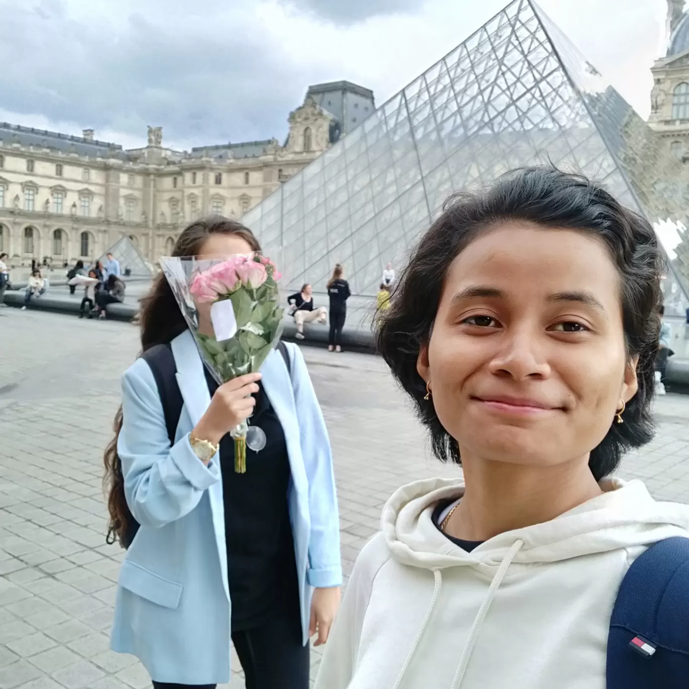 Photo of Louvre Museum By Rashmi