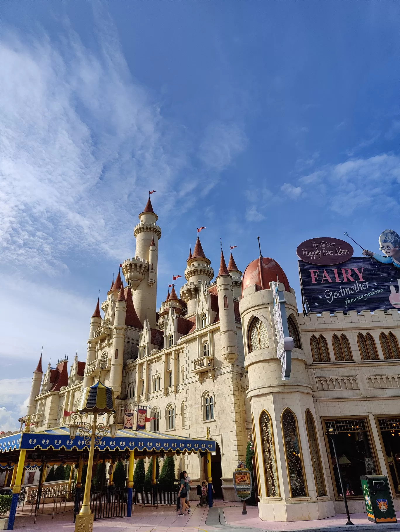 Photo of Universal Studios Singapore By Antara Banerjee