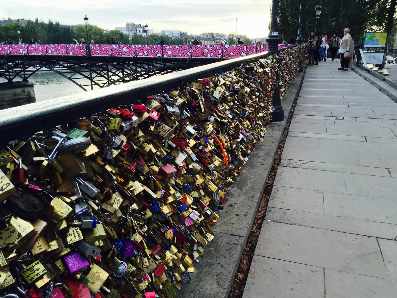 Photo of Pont des Arts Love Locks By Rahul Agarwal