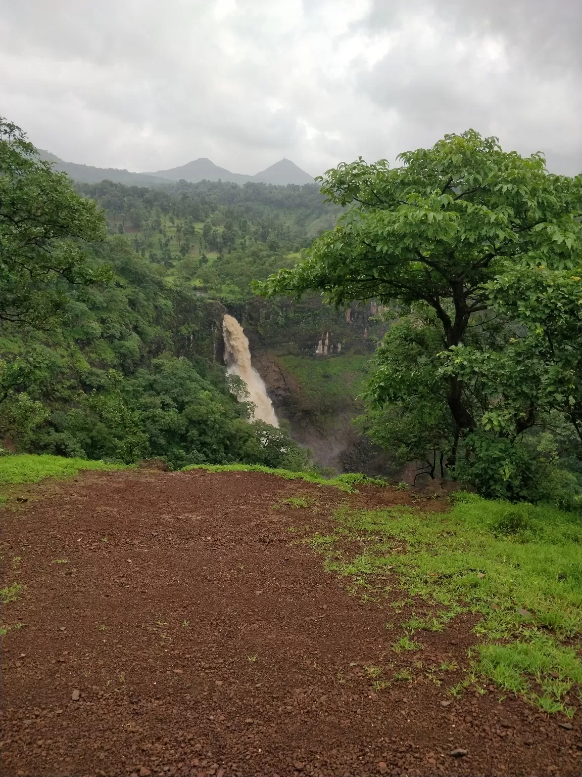 Photo of Dugarwadi Waterfall By Vipin Sisodiya