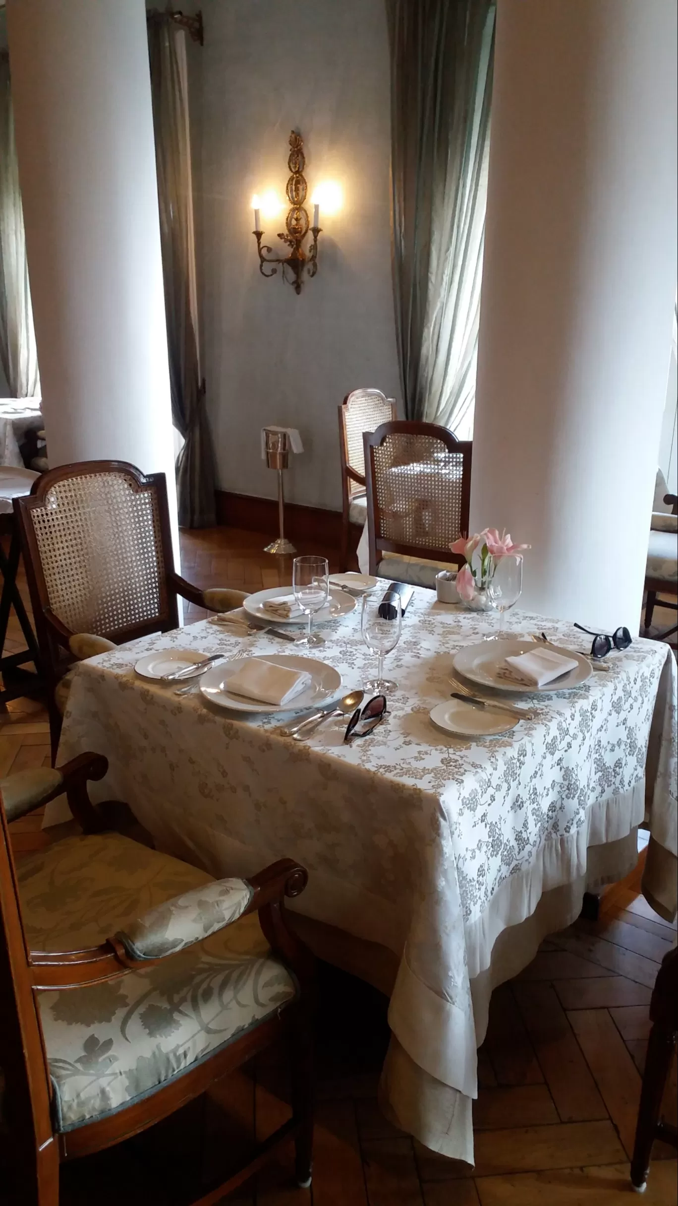 Photo of Taj Falaknuma Palace By Nik Handa