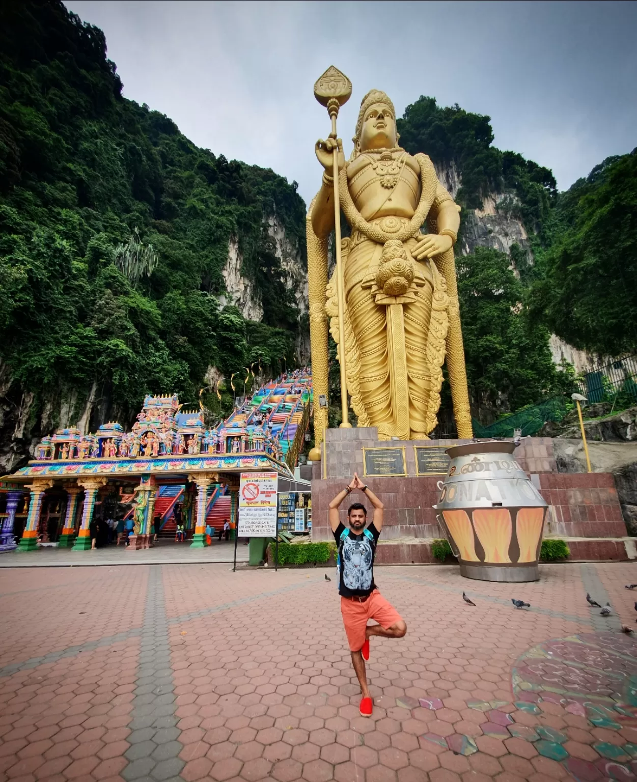 Photo of Batu Caves By Chetan Shetty