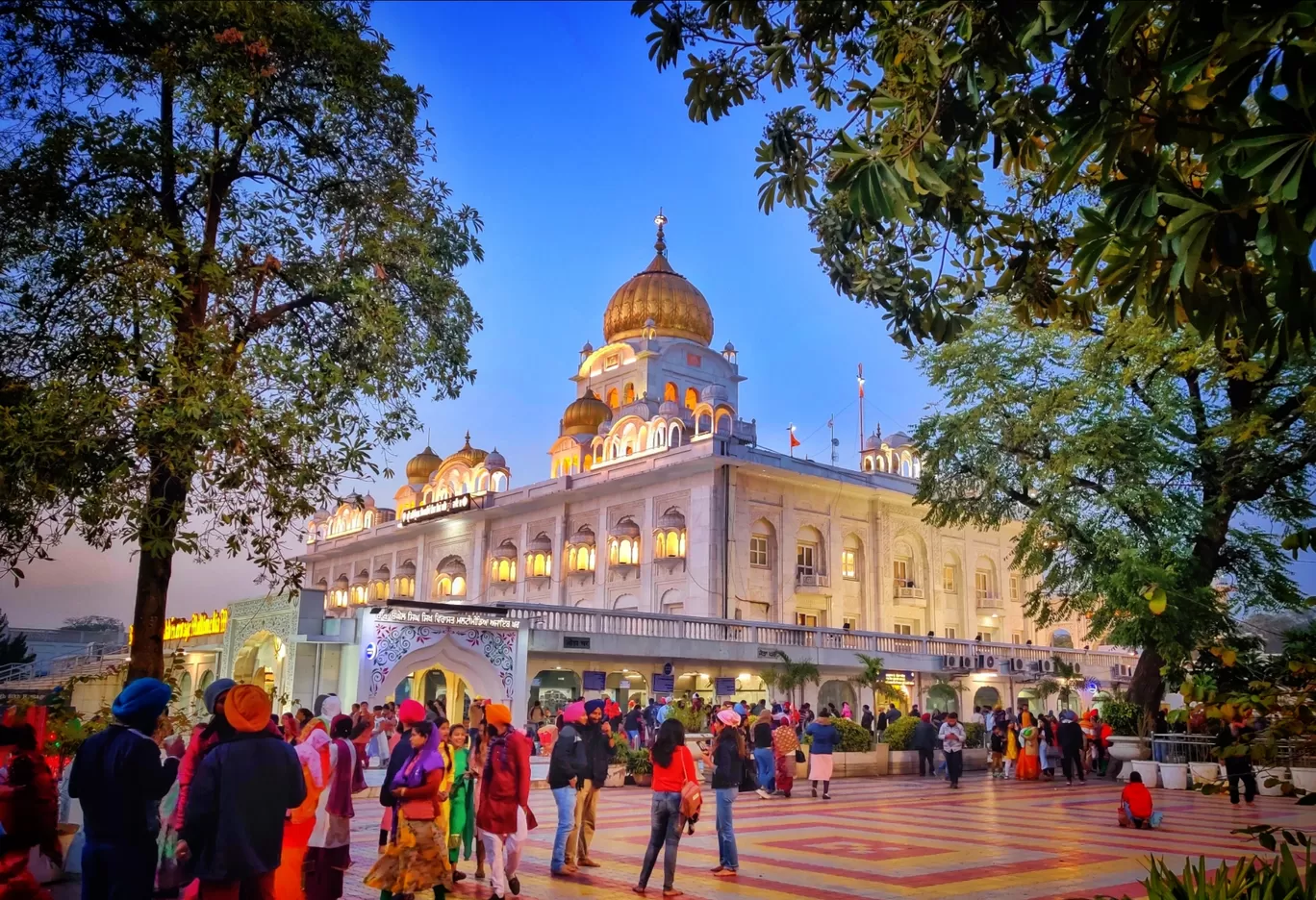 Photo of Bangla Sahib Gurdwara By Luvkumar Singh