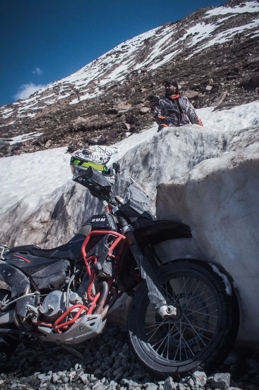 Photo of Kunzum Pass By akhtar