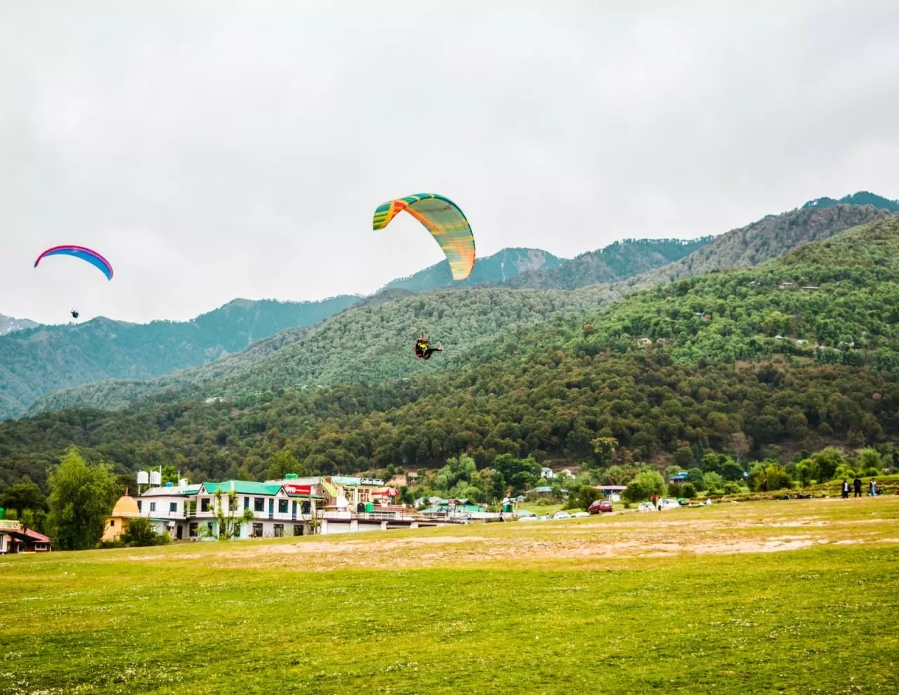 Photo of Bir Billing Paragliding By ROHIT KUMAR