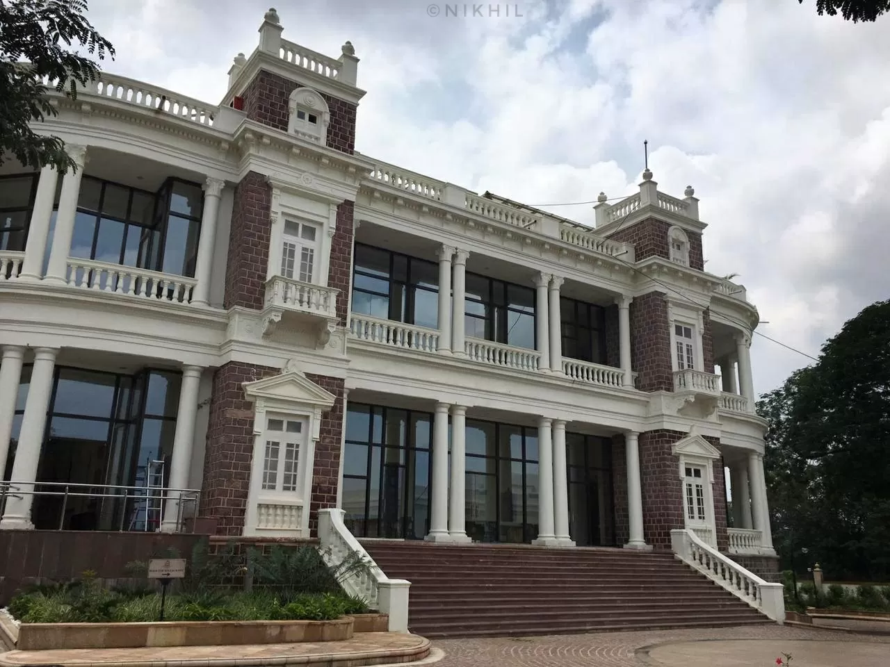 Photo of Minto Hall By Nikhil Pandey