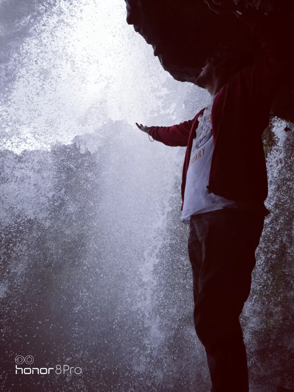 Photo of Thoseghar Waterfall By Sam Saran